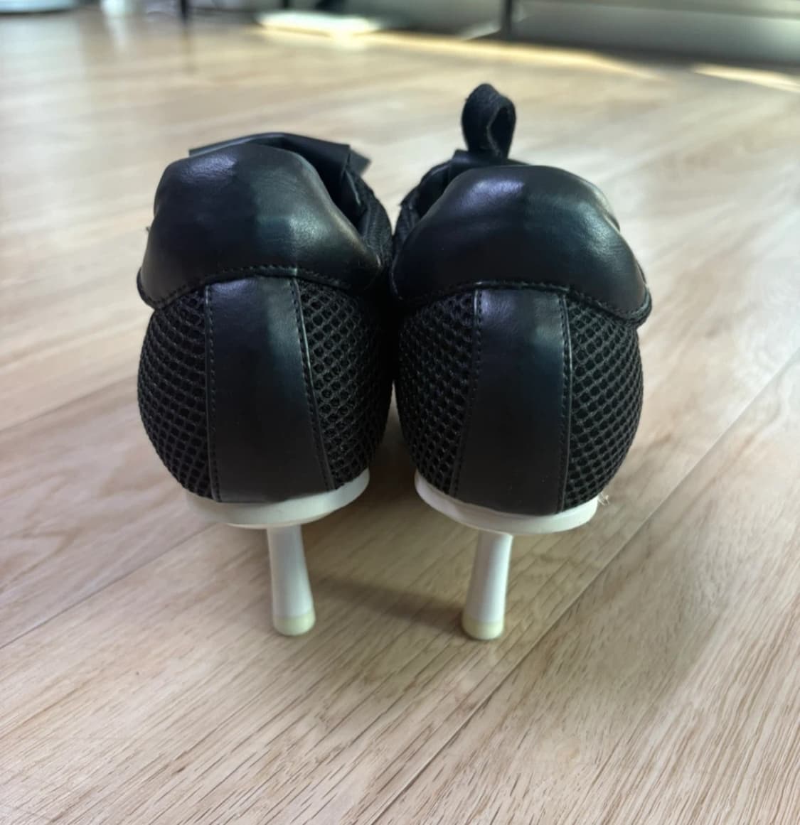 TIAM 블랙 메쉬 힐 스니커즈 240mm 상품이미지3