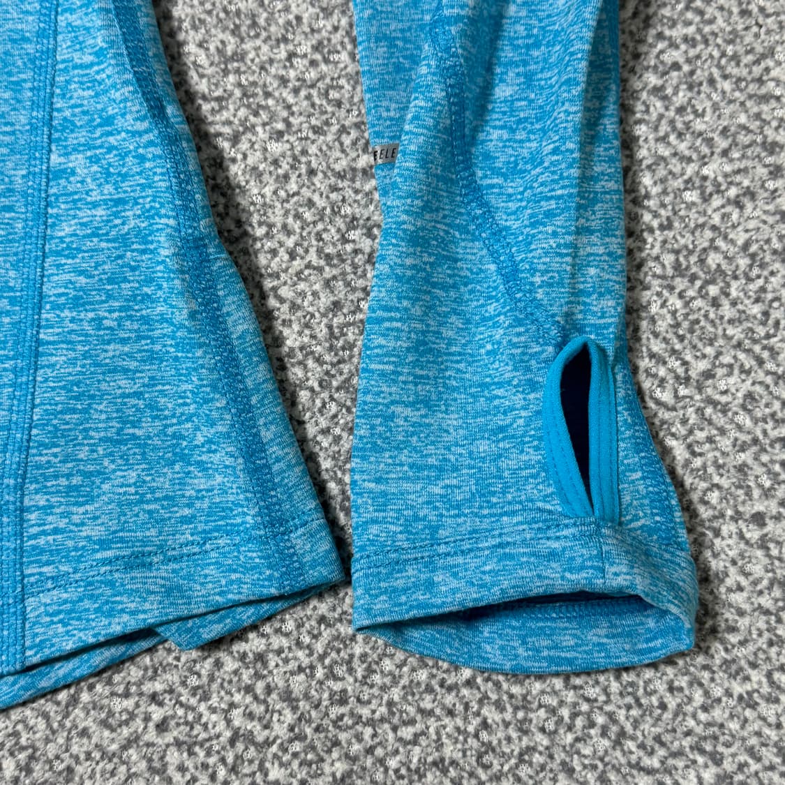 [택달린 새상품] 나이키 겨울철 러닝용 반집업 여성용 상품이미지7