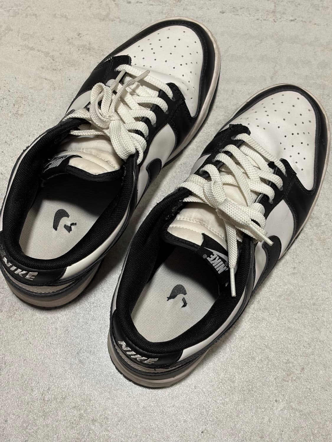 나이키 덩크 로우 레트로 블랙 255 범고래 상품이미지3