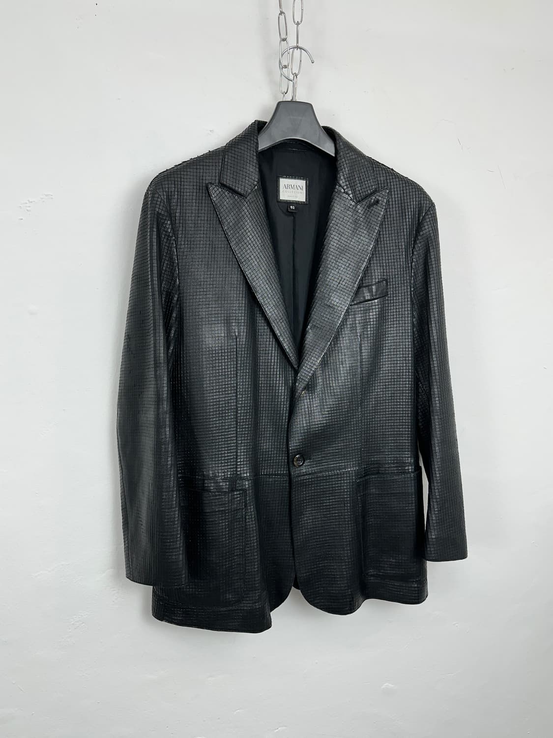 Giorgio Armani Grid-Embossed Lambskin Le 상품이미지1