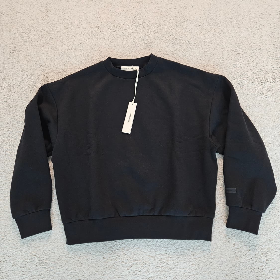 새상품) Fear of God 에센셜 블랙 맨투맨 L 사이즈 상품이미지2