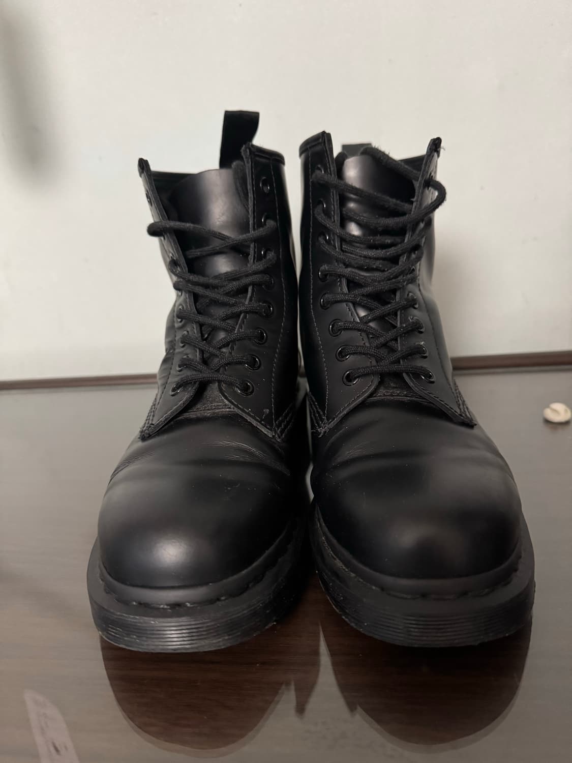 닥터마틴 1460 모노 상품이미지1