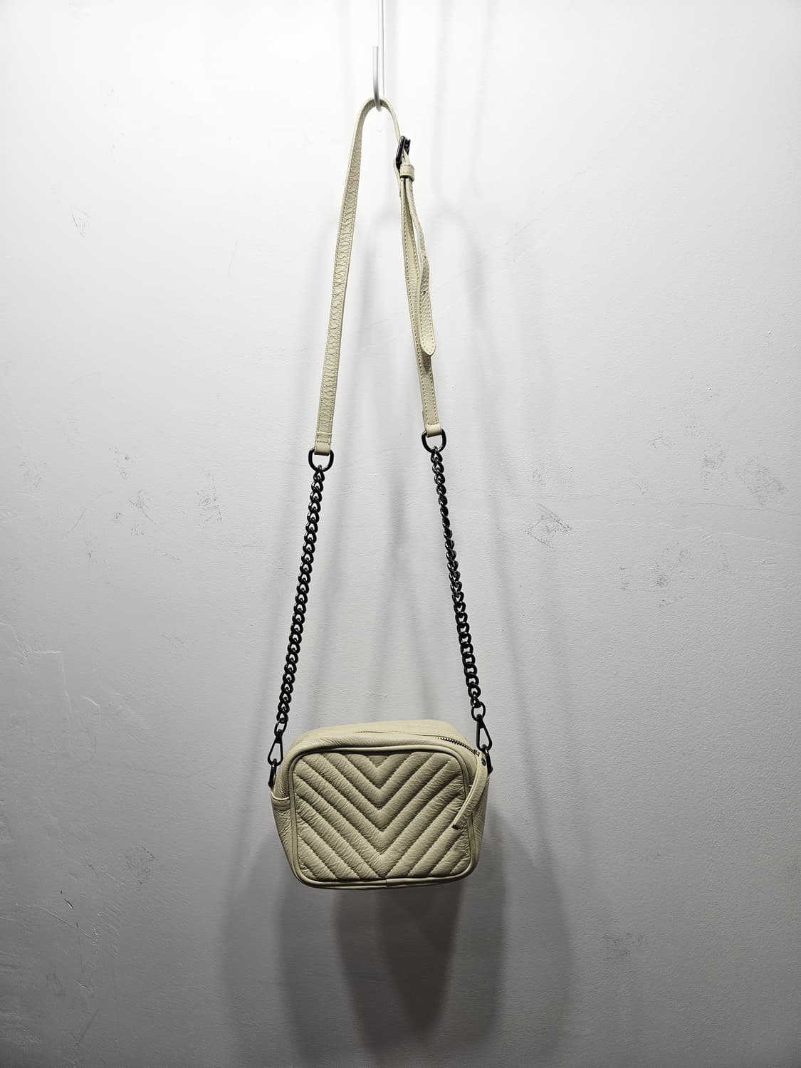 피엔느(pienne) 퀼팅 체인 크로스백 made in Italy  상품이미지9