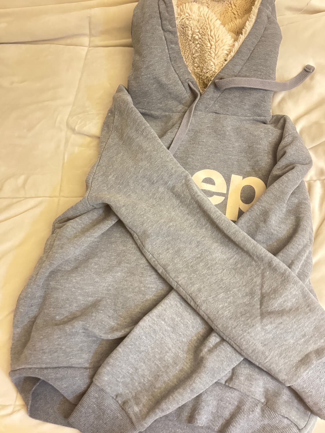 지프 보아털 그레이 후드티 상품이미지2