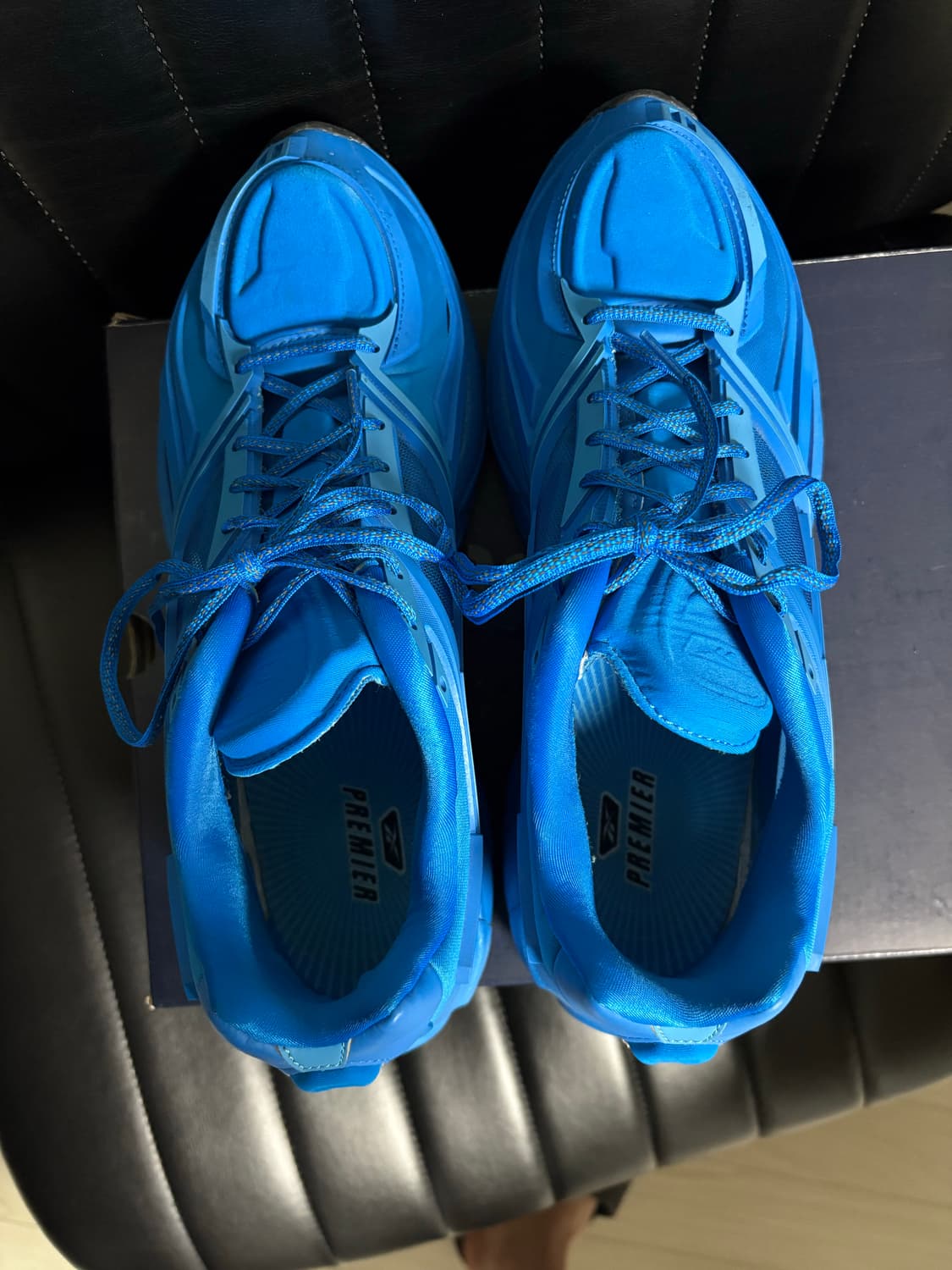 리복 프리미어 로드 290 상품이미지2