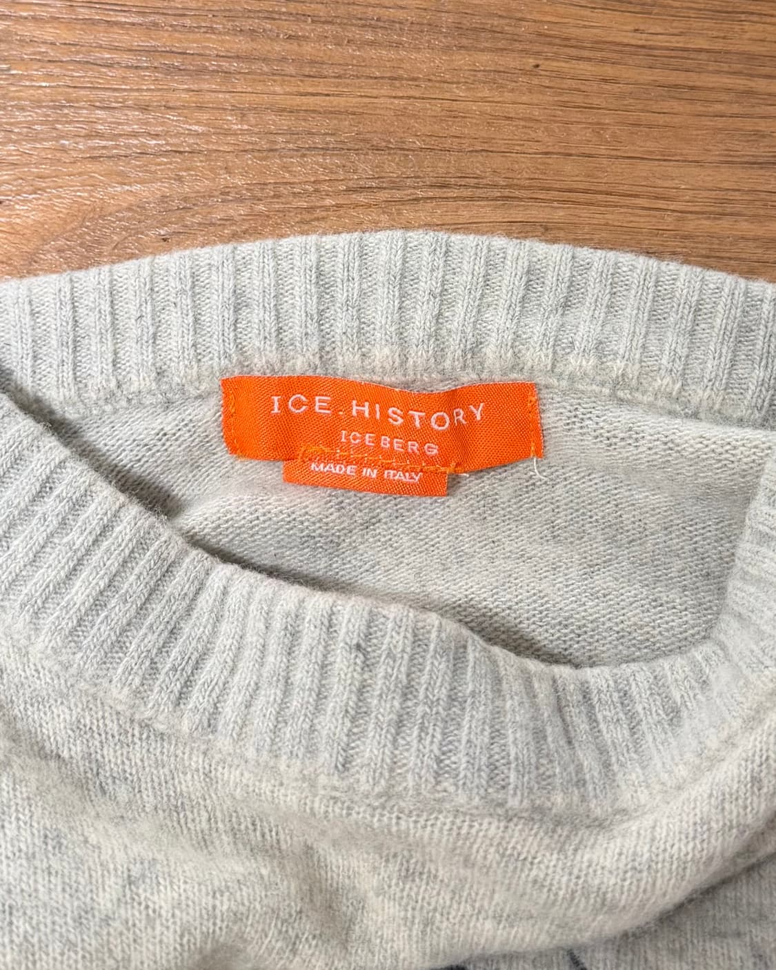 아이스버그 그레이 버진울 톰앤제리 니트 상품이미지7