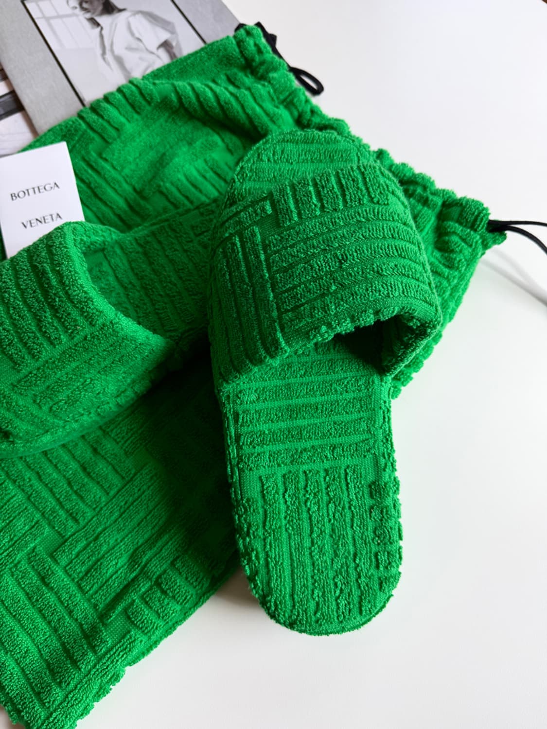 [EU40,EU41,EU44] 보테가 베네타 리조트 스폰지 그래스 상품이미지8