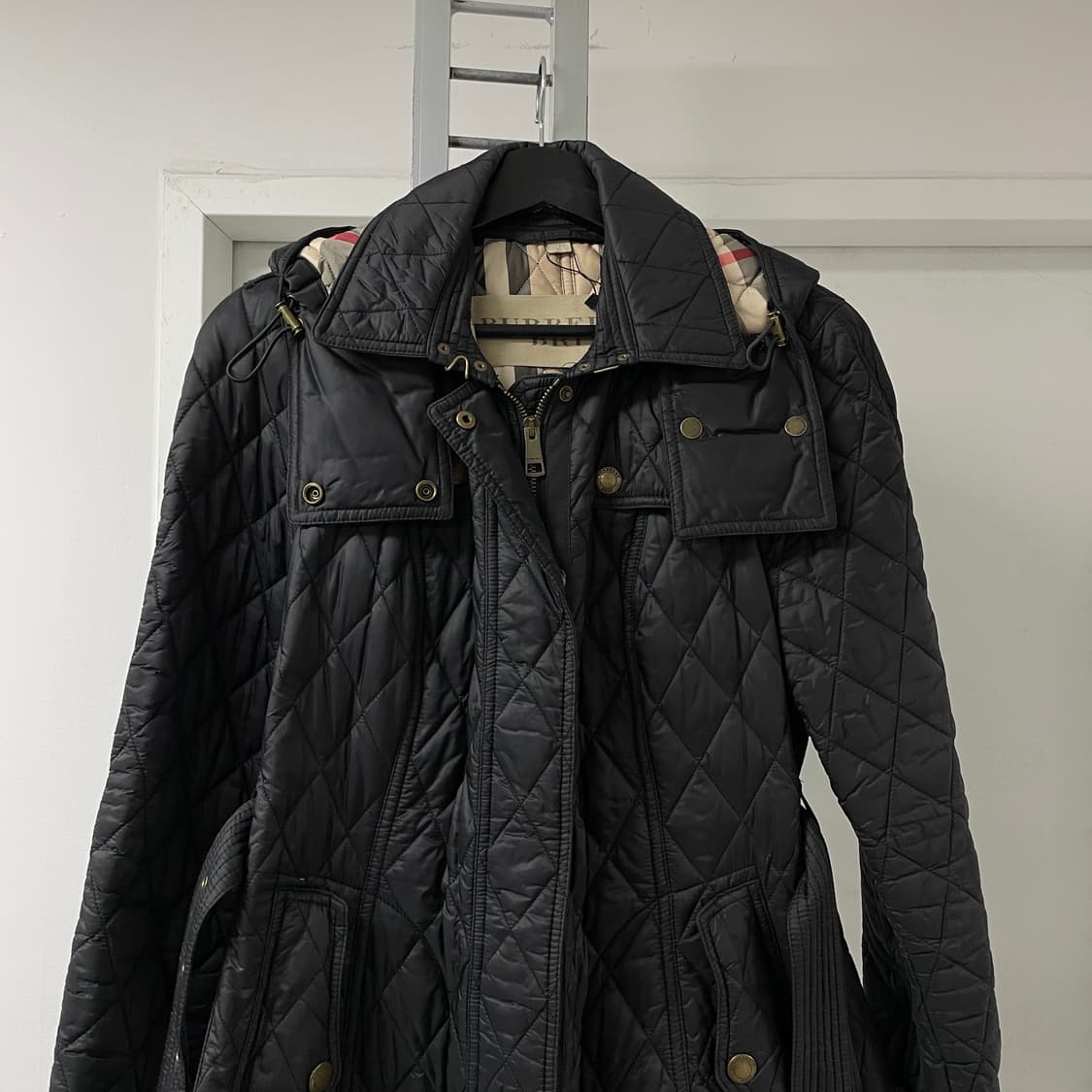 버버리 퀄팅 코트 블랙 M(W) 상품이미지2
