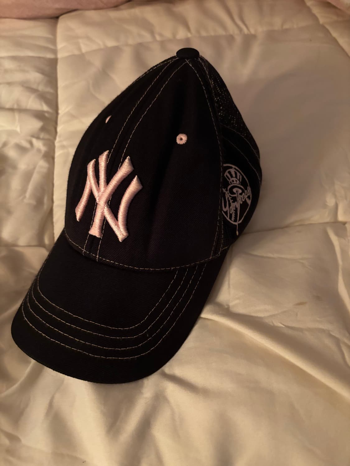 뉴에라 딸기우유색 핑크 자수 블랙핑크 캡모자 야구모자 상품이미지2