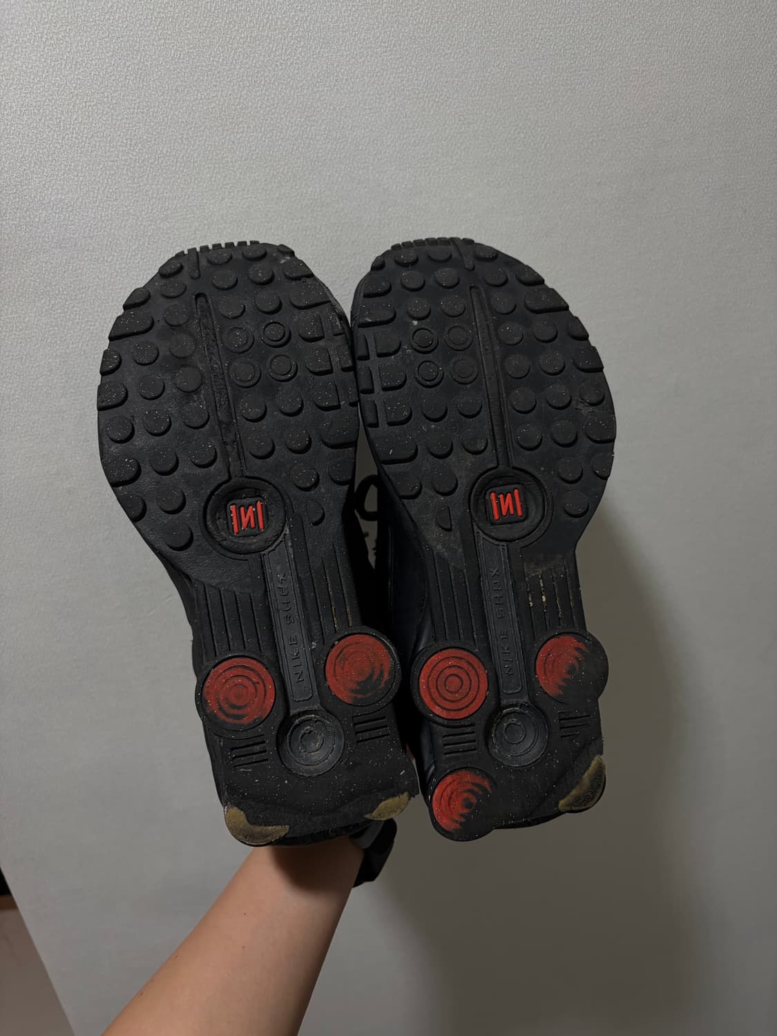 나이키 샥스 r4 블랙 250 상품이미지4