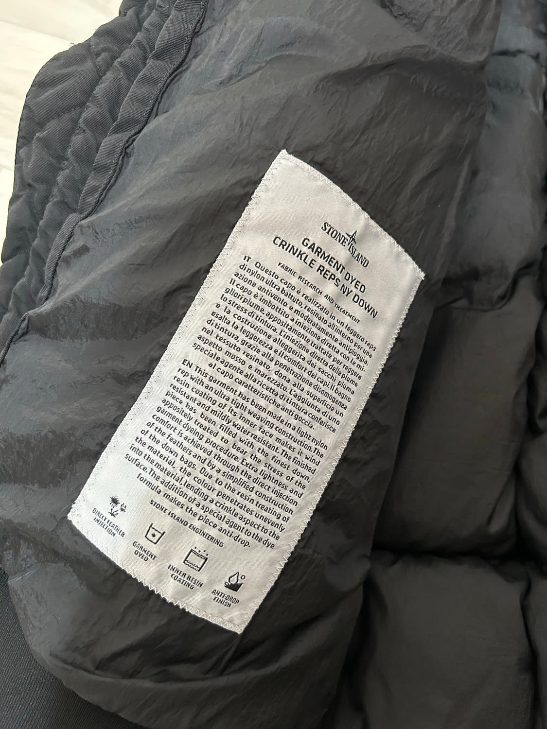 스톤아일랜드 크링클랩스 패딩 블랙 18 상품이미지6