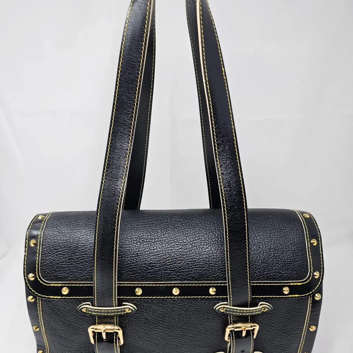 루이비통 수할리 레더 스터드 토트백 숄더백 상품이미지5