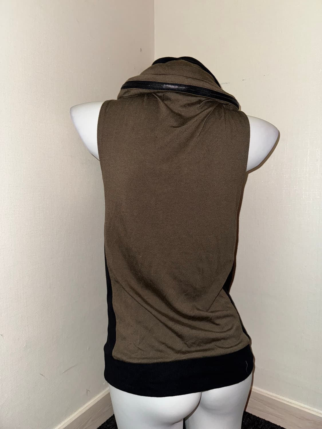 In The Attic vest zip-up 상품이미지6