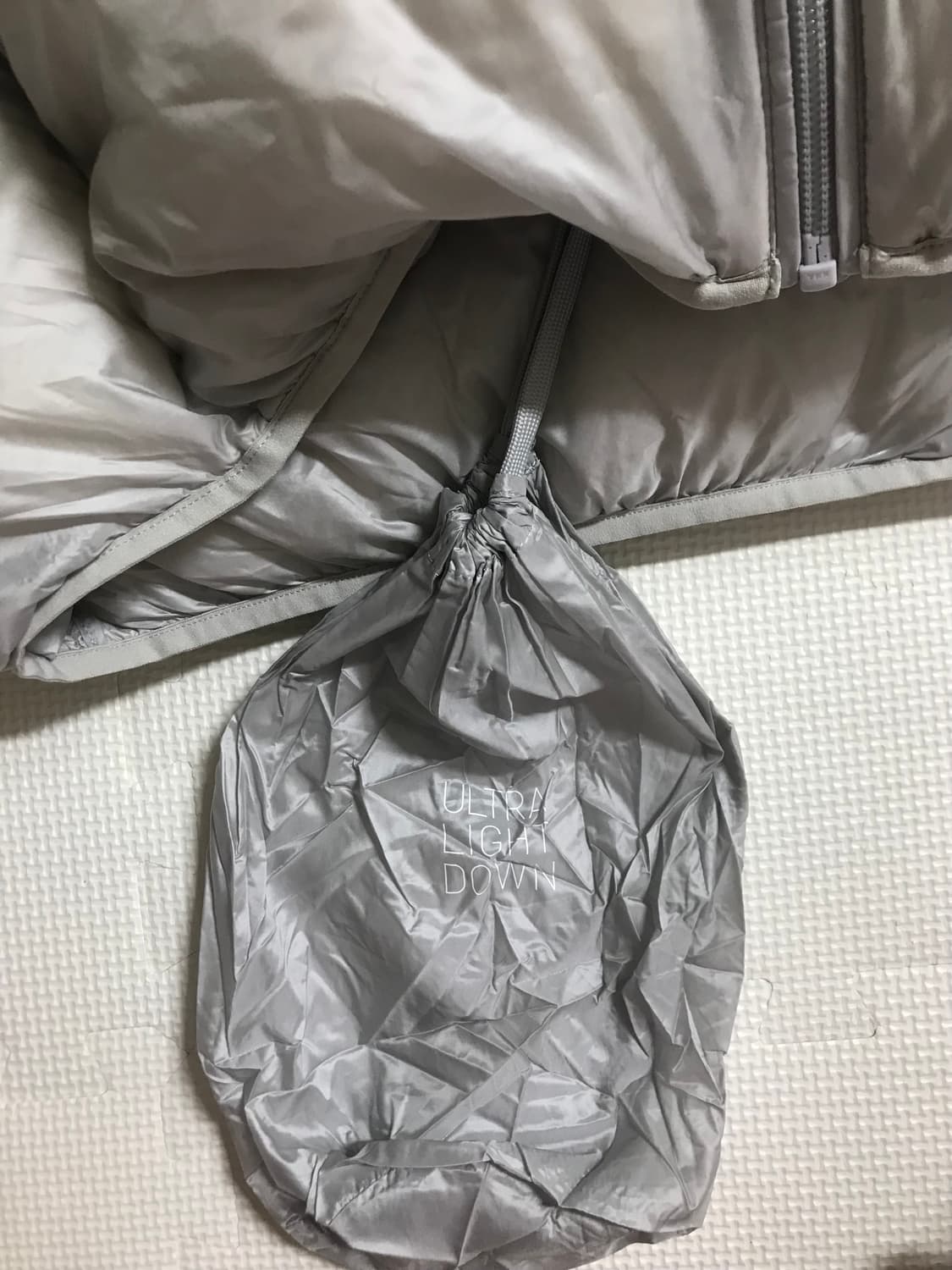 유니클로 울트라 라이트 다운 패딩 상품이미지4