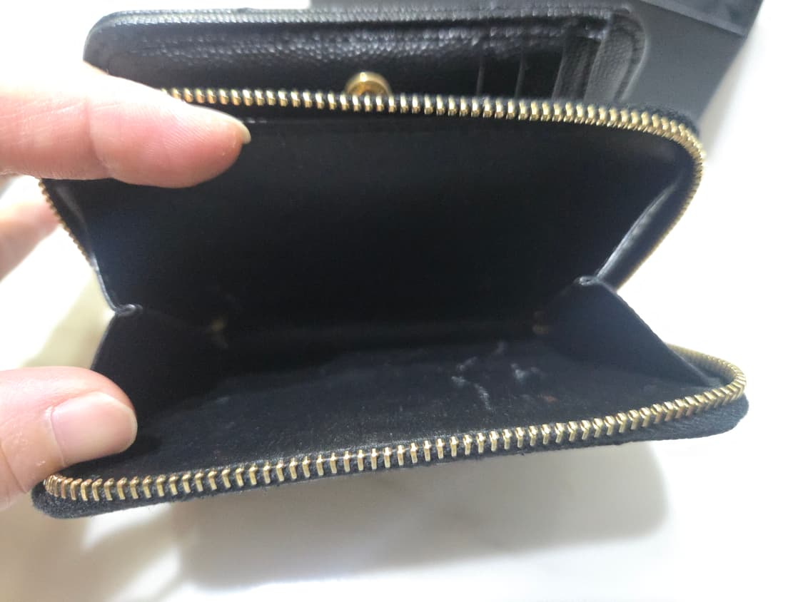 입생로랑 금장로고 반지갑 상품이미지5