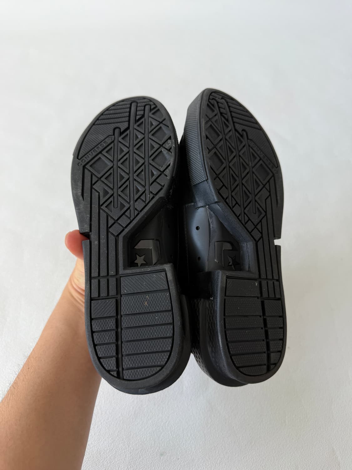 [235]컨버스(CONVERSE) 올블랙 스니커즈 상품이미지8