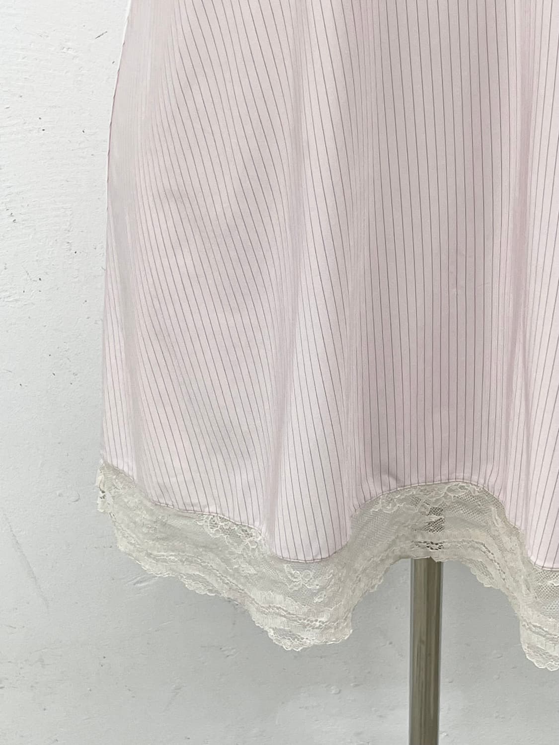 핑크페어리 코지 스트라이프 레이스 슬립 상품이미지3