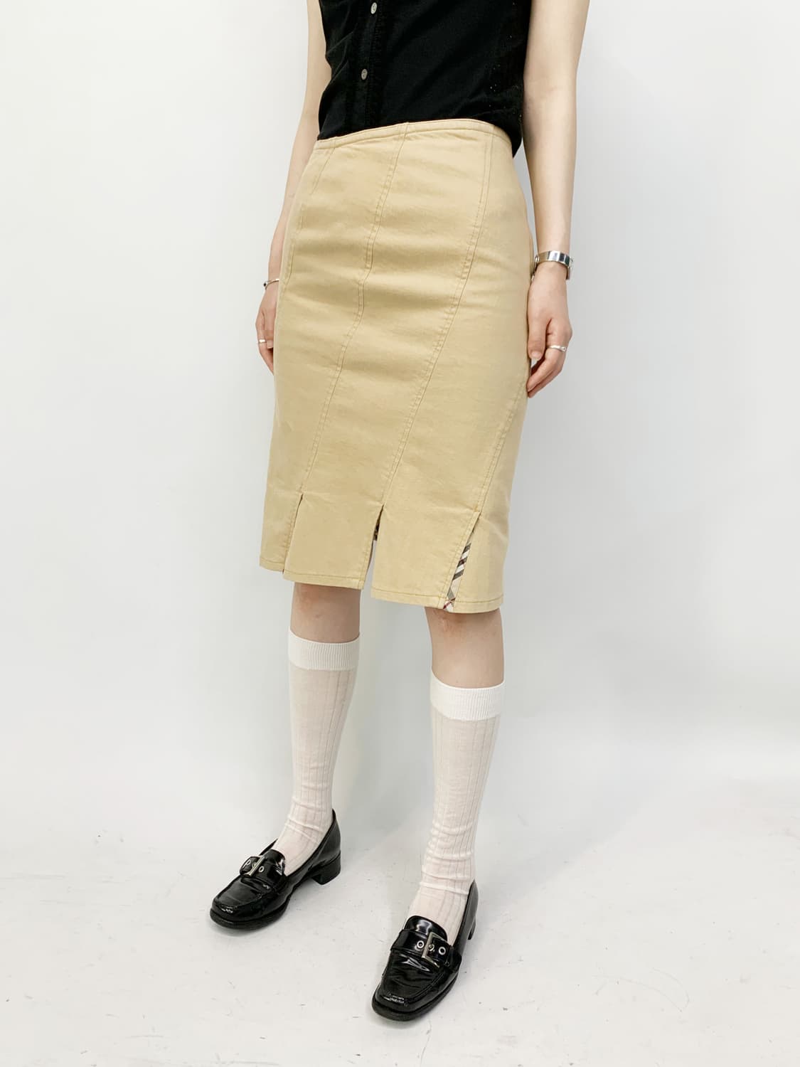 버버리 사선 스커트 상품이미지2