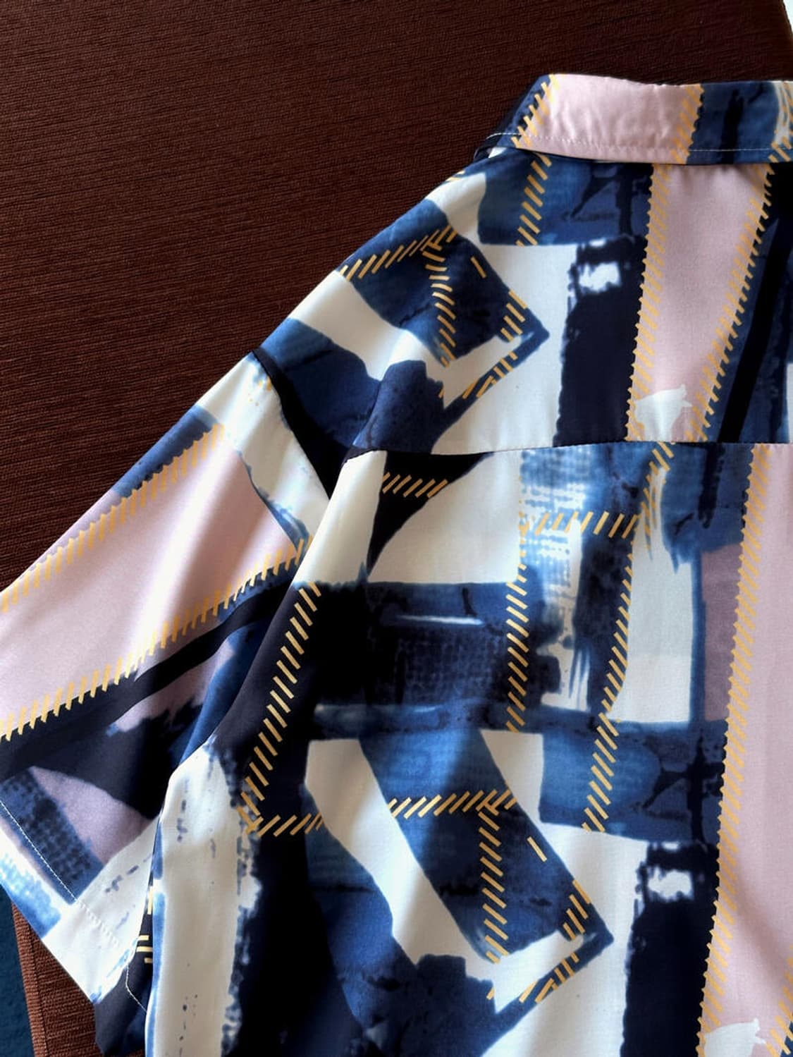 Irregularity patterned sheer shirt top 상품이미지7