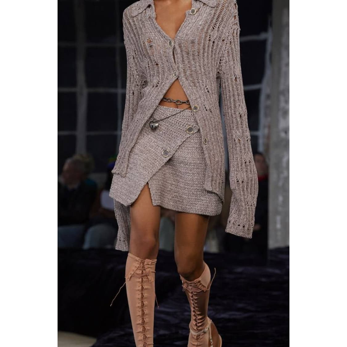 아크네스튜디오 롱 슬리브 니트 가디건 상품이미지1