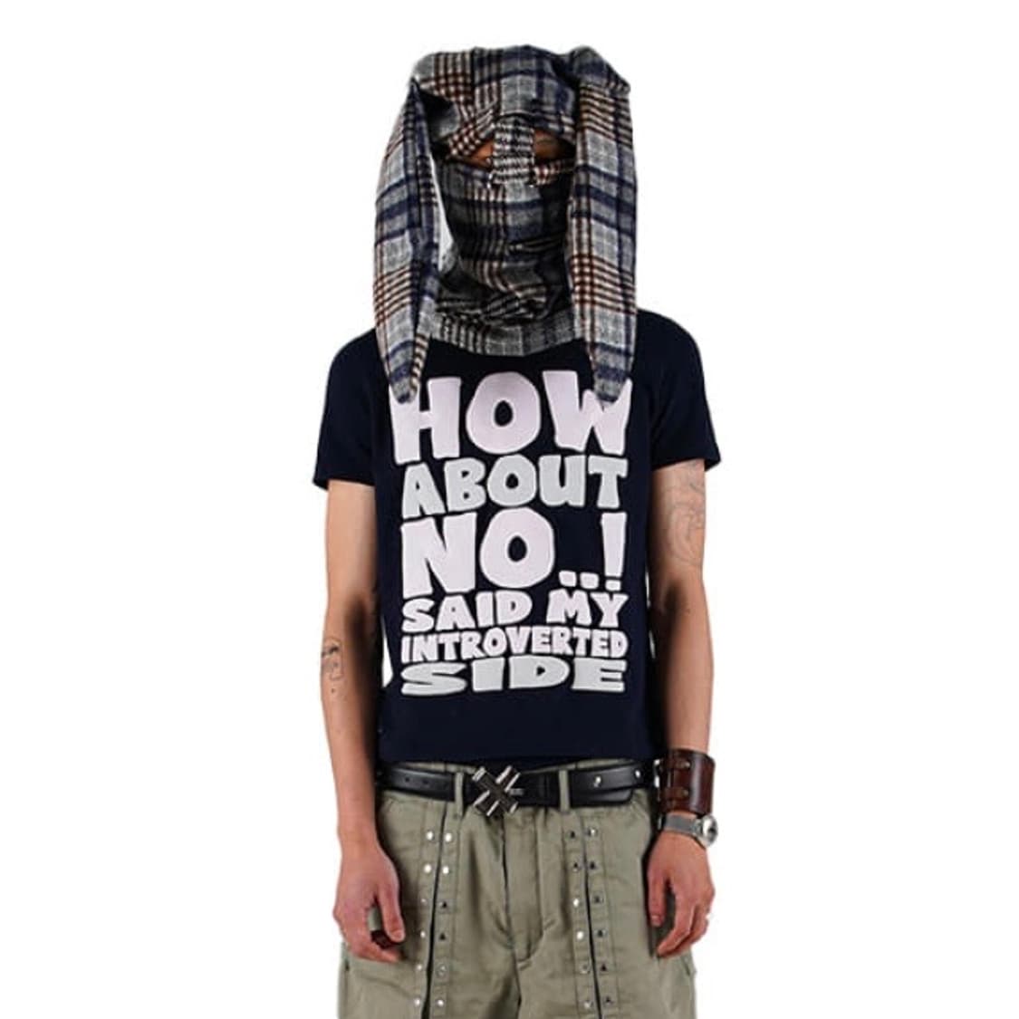 제노리포트 HOW ABOUT NO TEE (NAVY) 상품이미지1