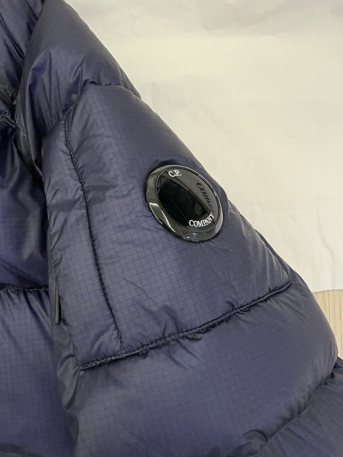 (2XL)C.P. 컴퍼니 D.D. 쉘 후드 미디엄 다운 자켓 에스테이트 상품이미지2