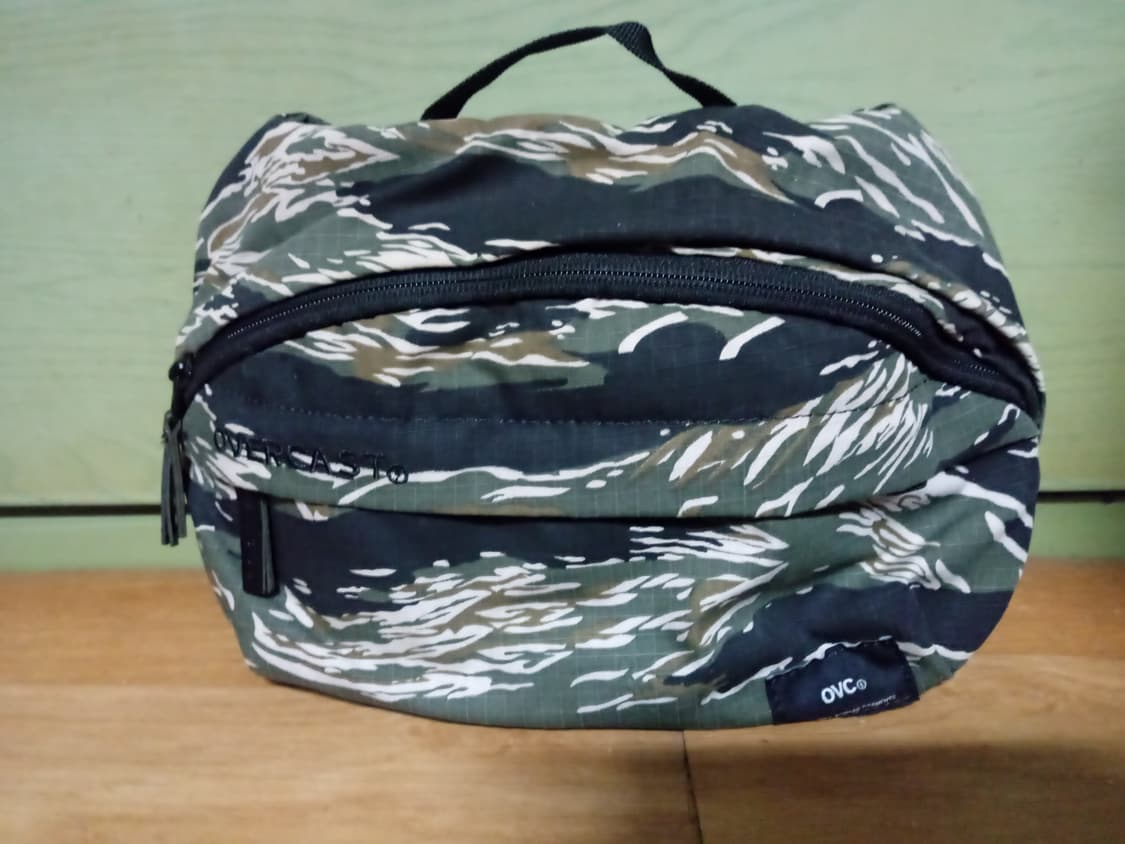 오버캐스트 타이거 카모 웨이스트백 가방 상품이미지1