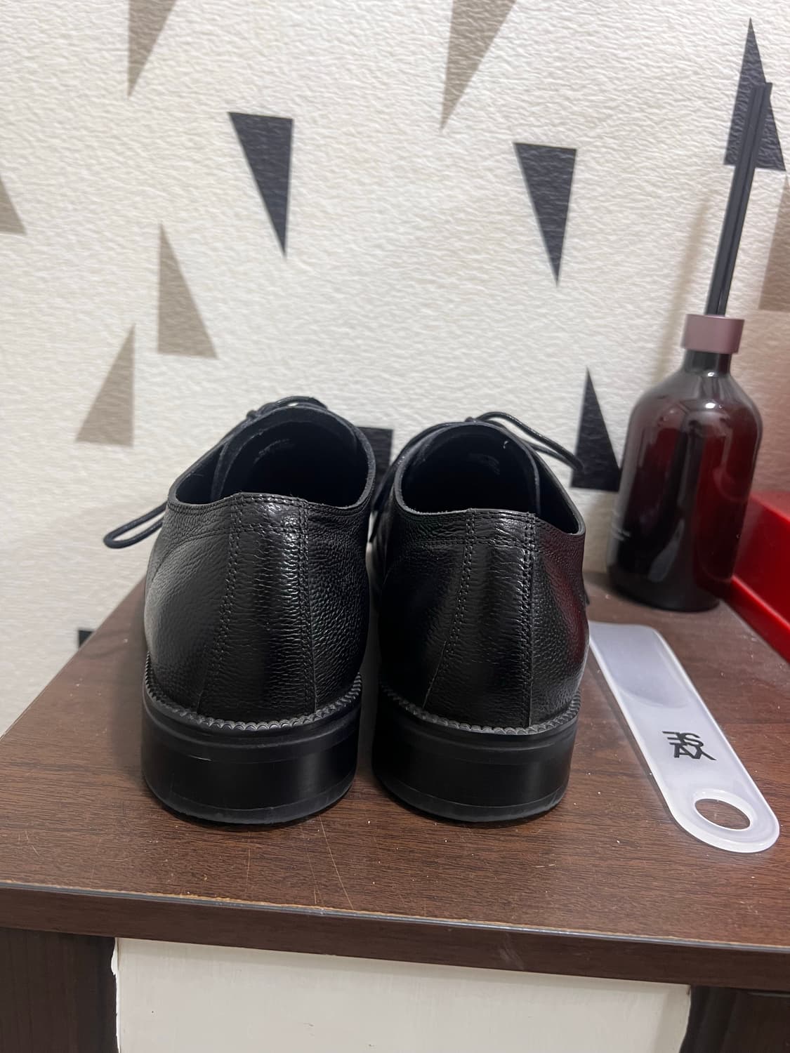 야세 우든 홀스하이드 더비슈즈 블랙 265사이즈 상품이미지2