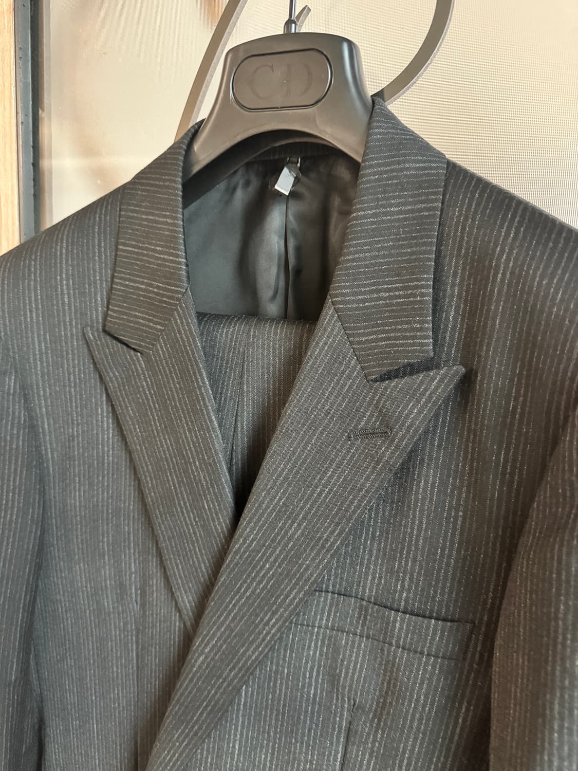 디올옴므 FW06컬렉션 스트라이프 수트 셋업 에디슬리먼 상품이미지2