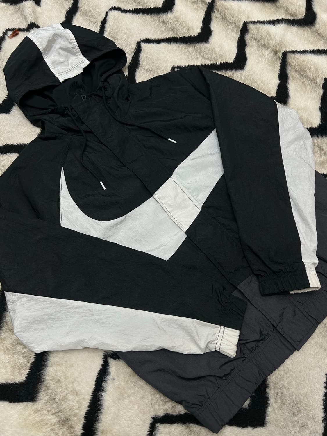 [S]나이키 빅스우시 후드 바람막이 상품이미지3