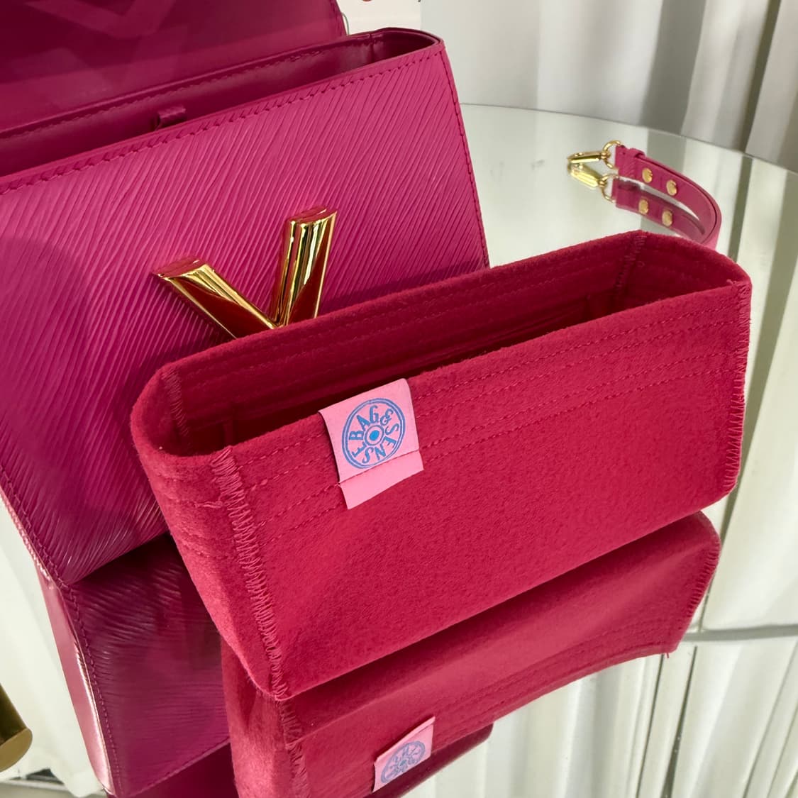 [정품]루이비통 에피 트위스트 PM M21719 상품이미지8