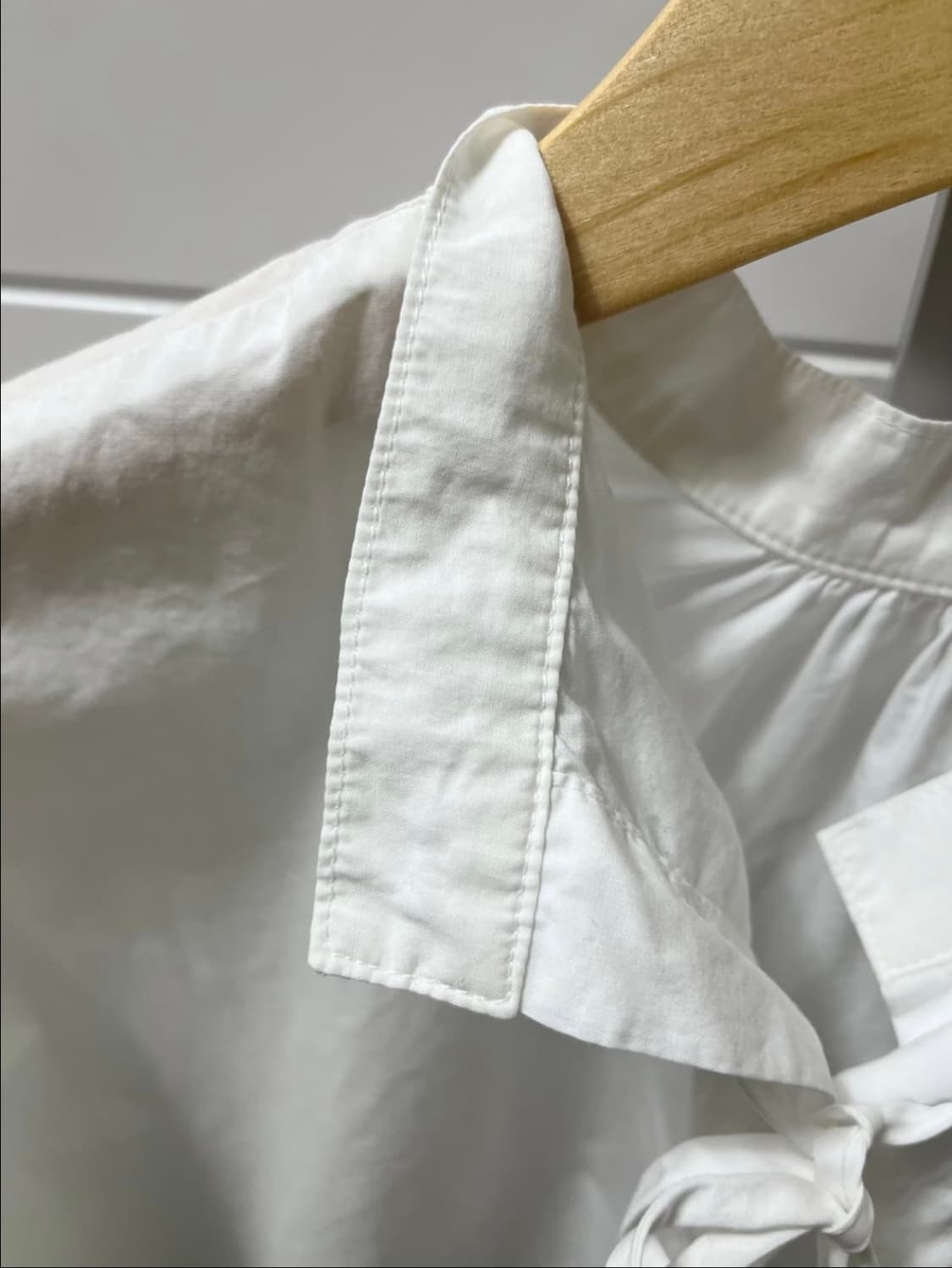 아모멘토 AMOMENTO 오픈 블라우스 상품이미지7