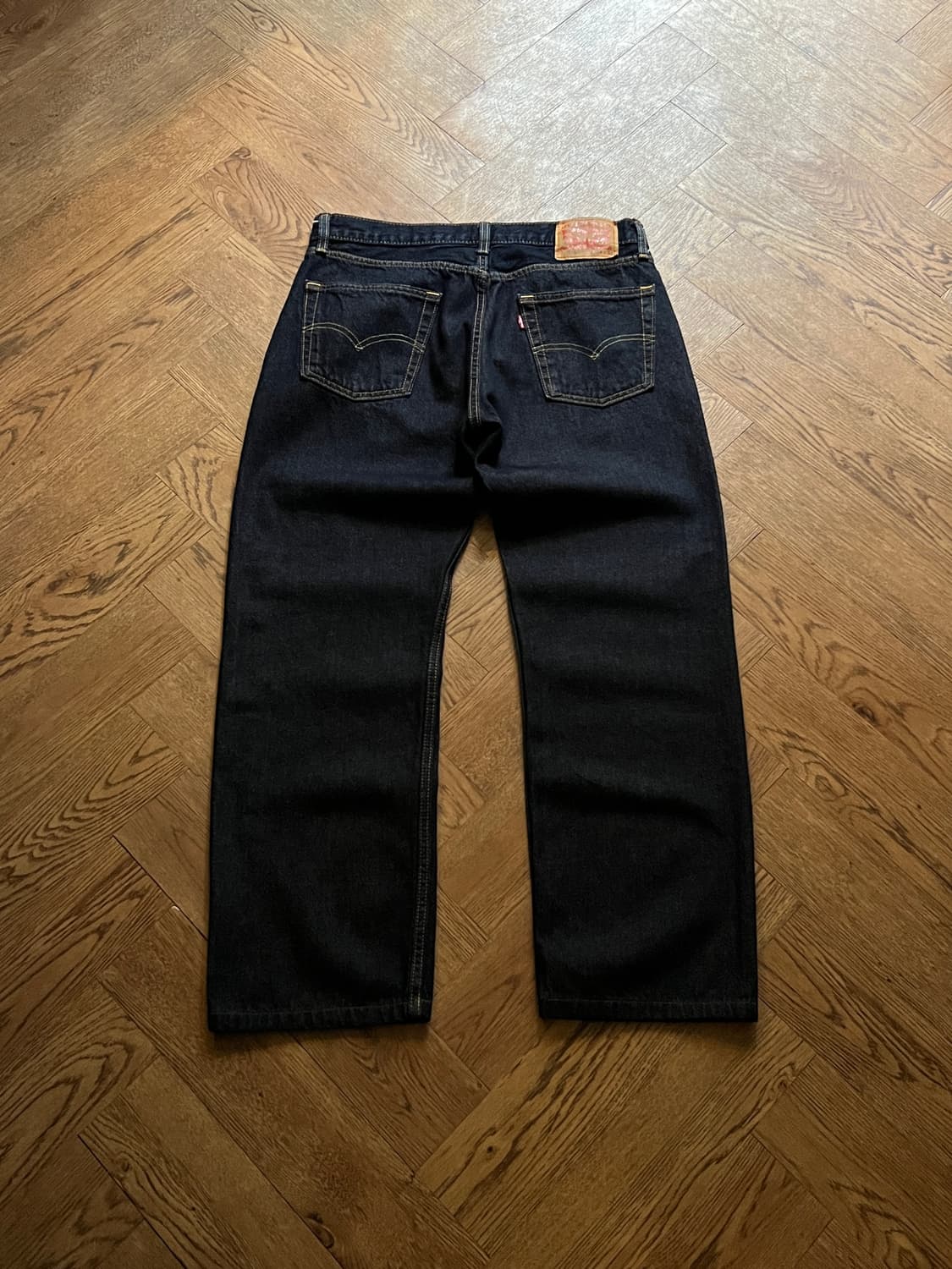 [34]리바이스 555 릴렉스 스트레이트핏 생지 데님 팬츠 상품이미지1