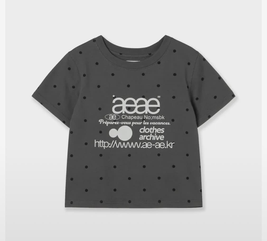 aeae 웹 로고 도트 크롭 티셔츠 차콜 상품이미지1