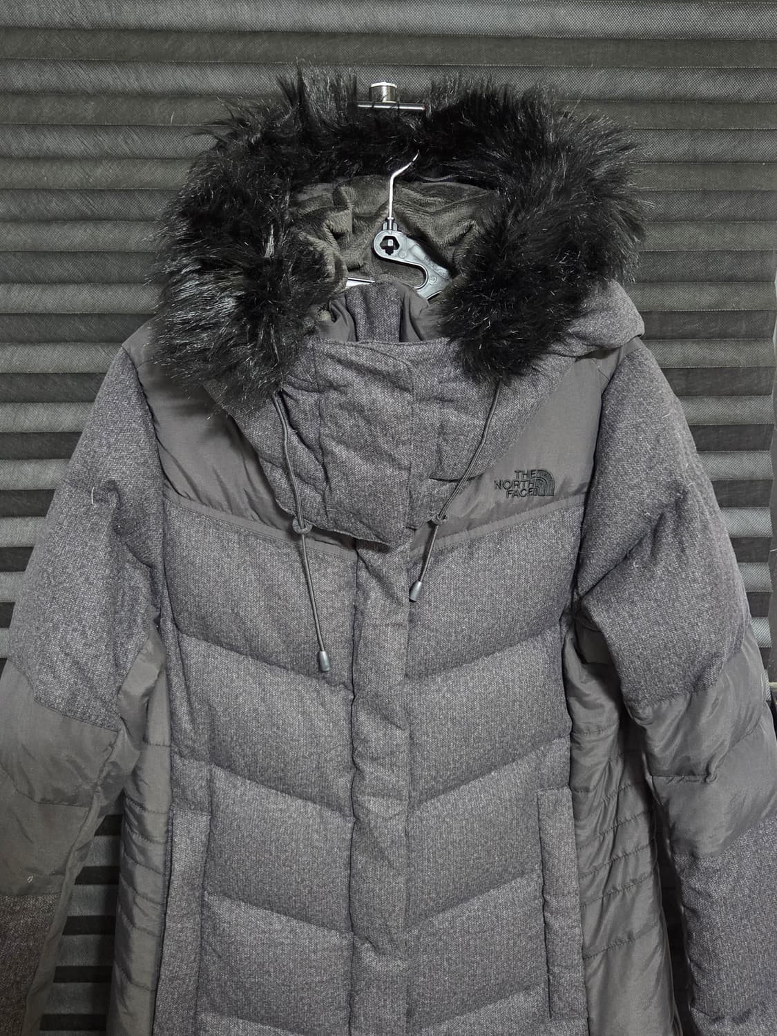 (정품) [노스페이스] 구스다운 하프롱패딩 판매합니다. 상품이미지2