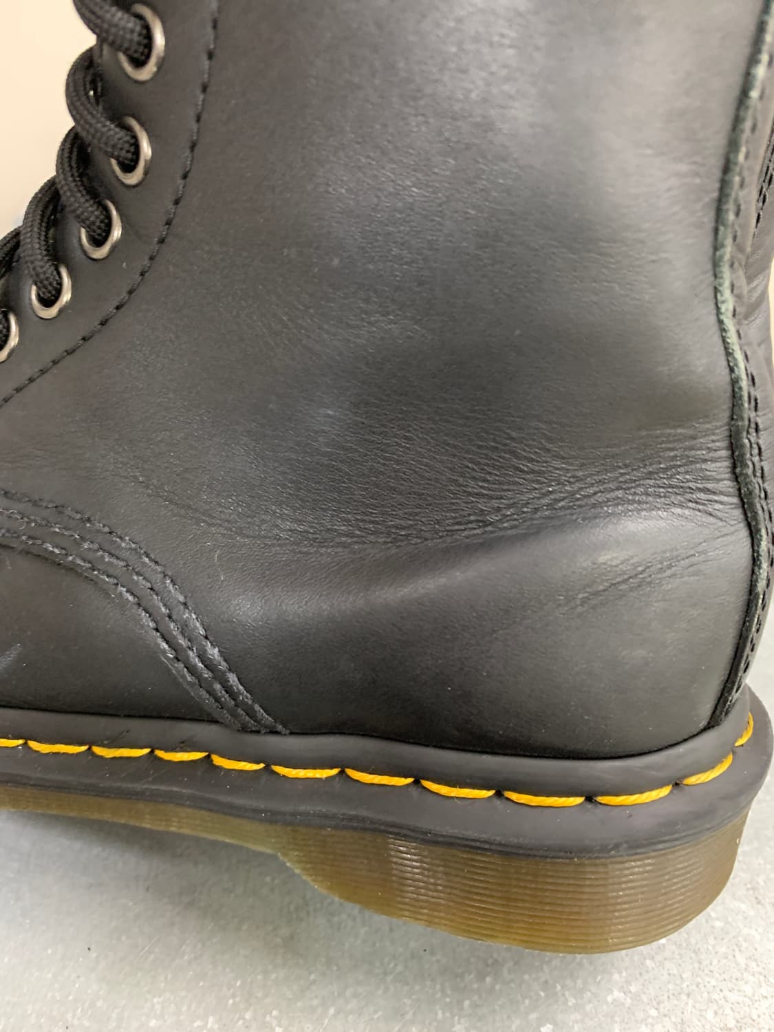 닥터마틴 1460 8홀 부츠 블랙 UK4(230) 상품이미지8