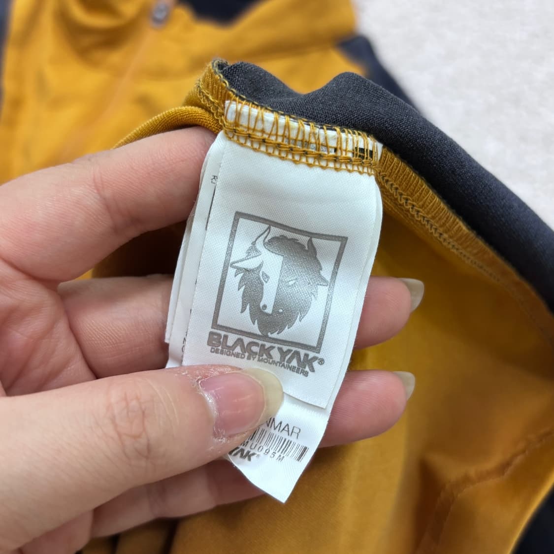95 블랙야크 남성 하프집업 긴팔 티셔츠 0519E 상품이미지4