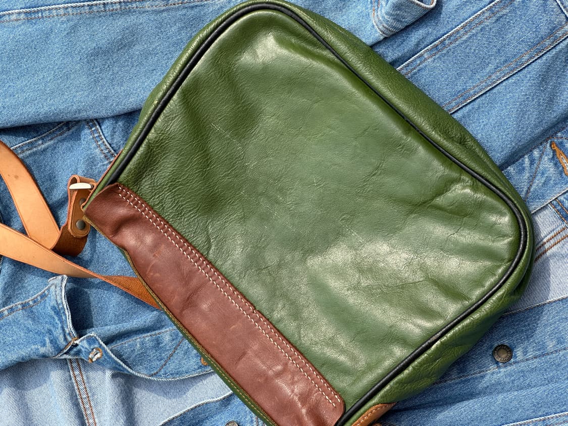빈티지 핸드메이드 소가죽 메신저백 그린 레더 웨스턴 스터드 크로스백 상품이미지6