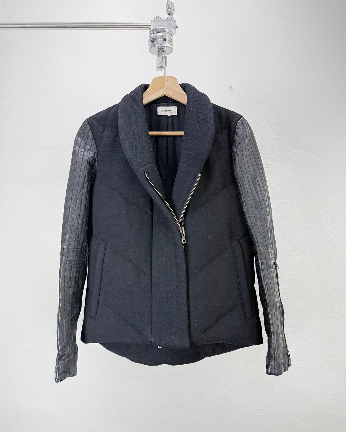 헬무트랭 니팅 패널드 레더 암 다이애그널 라이더 자켓 상품이미지1