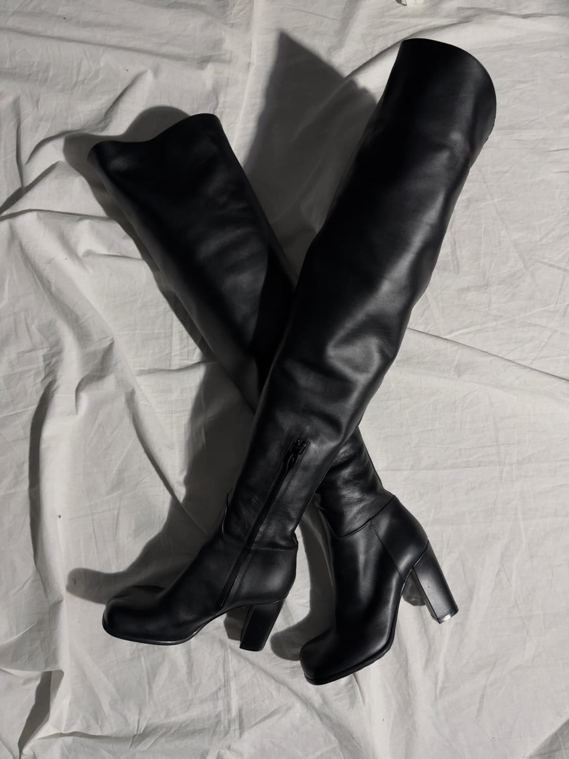 보테가베네타 슈링크레더 싸이하이 롱부츠 상품이미지1