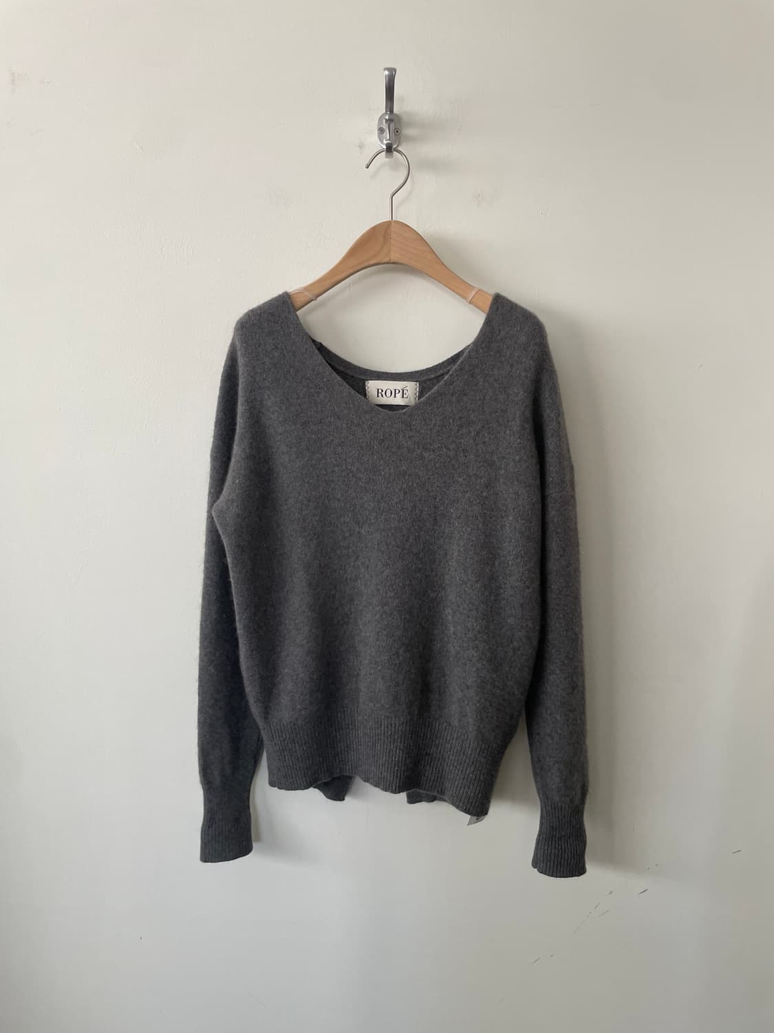 vintage gray-brown v neck wool knit 상품이미지1