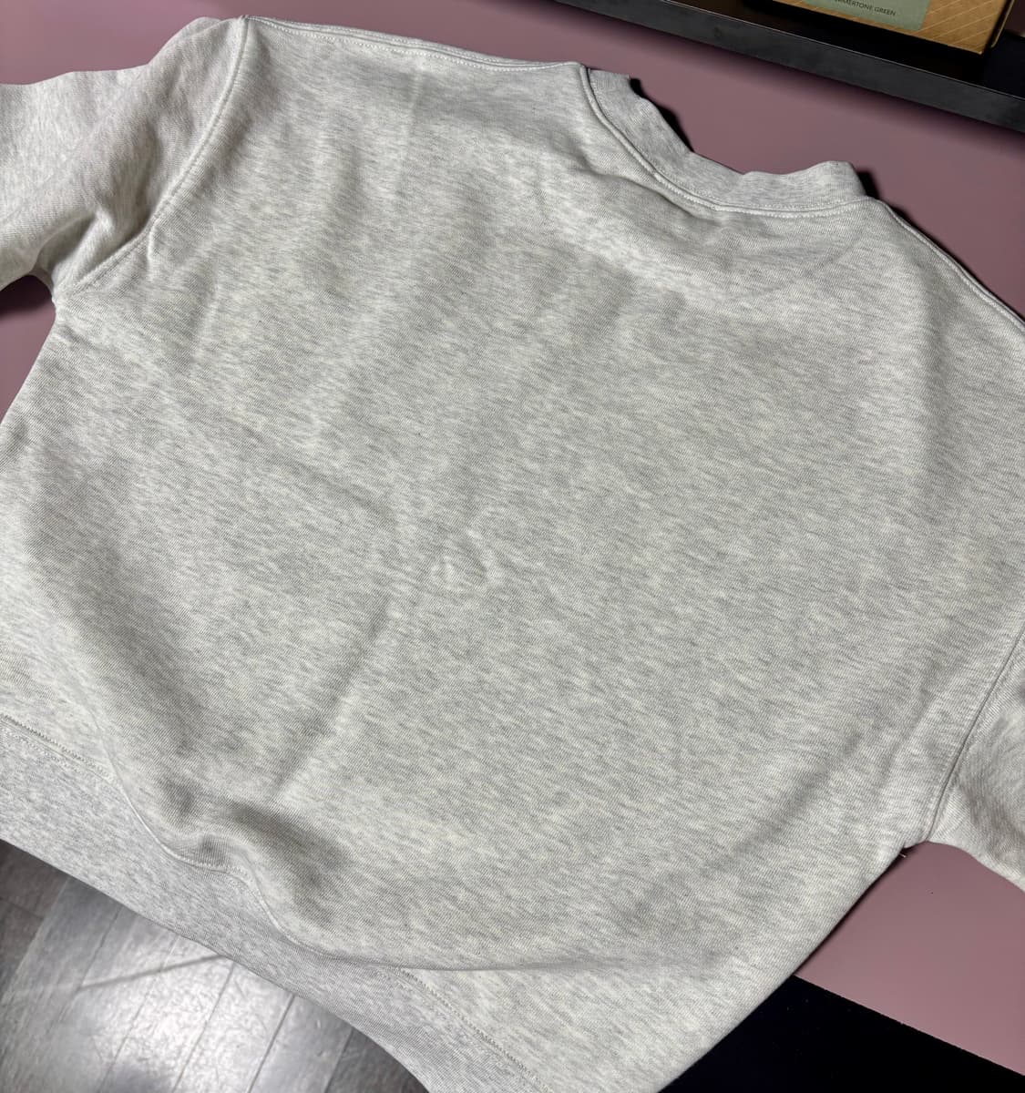 마리떼 W 클래식 로고 크롭 맨투맨 팝니다 상품이미지4