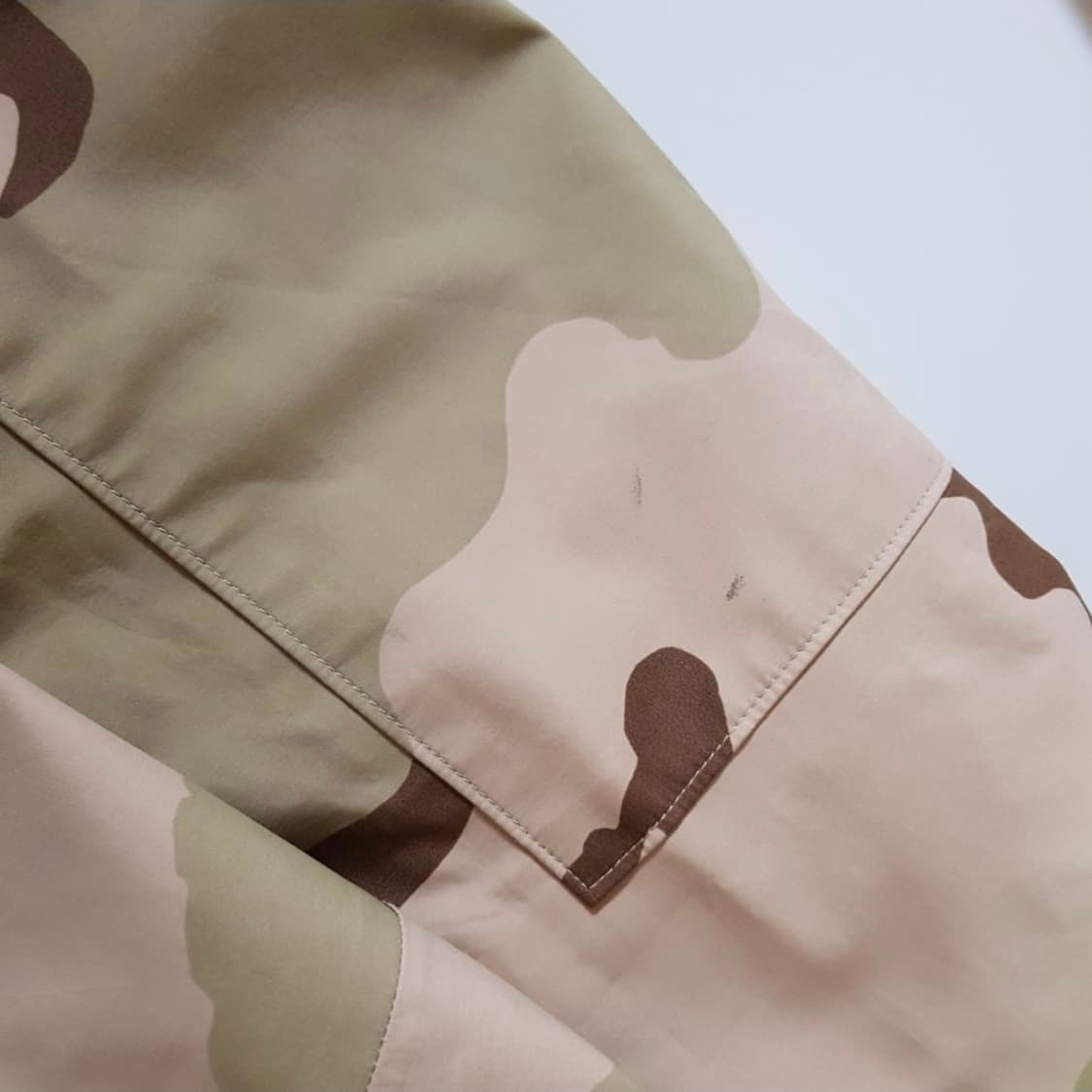 (택포) 미군 사막삼색 고어텍스 바람막이 M-R A189 상품이미지7