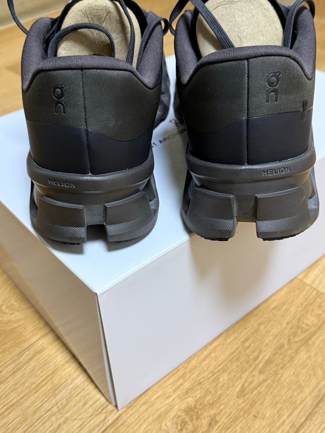 PAF x ON 클라우드몬스터 브라운  상품이미지2