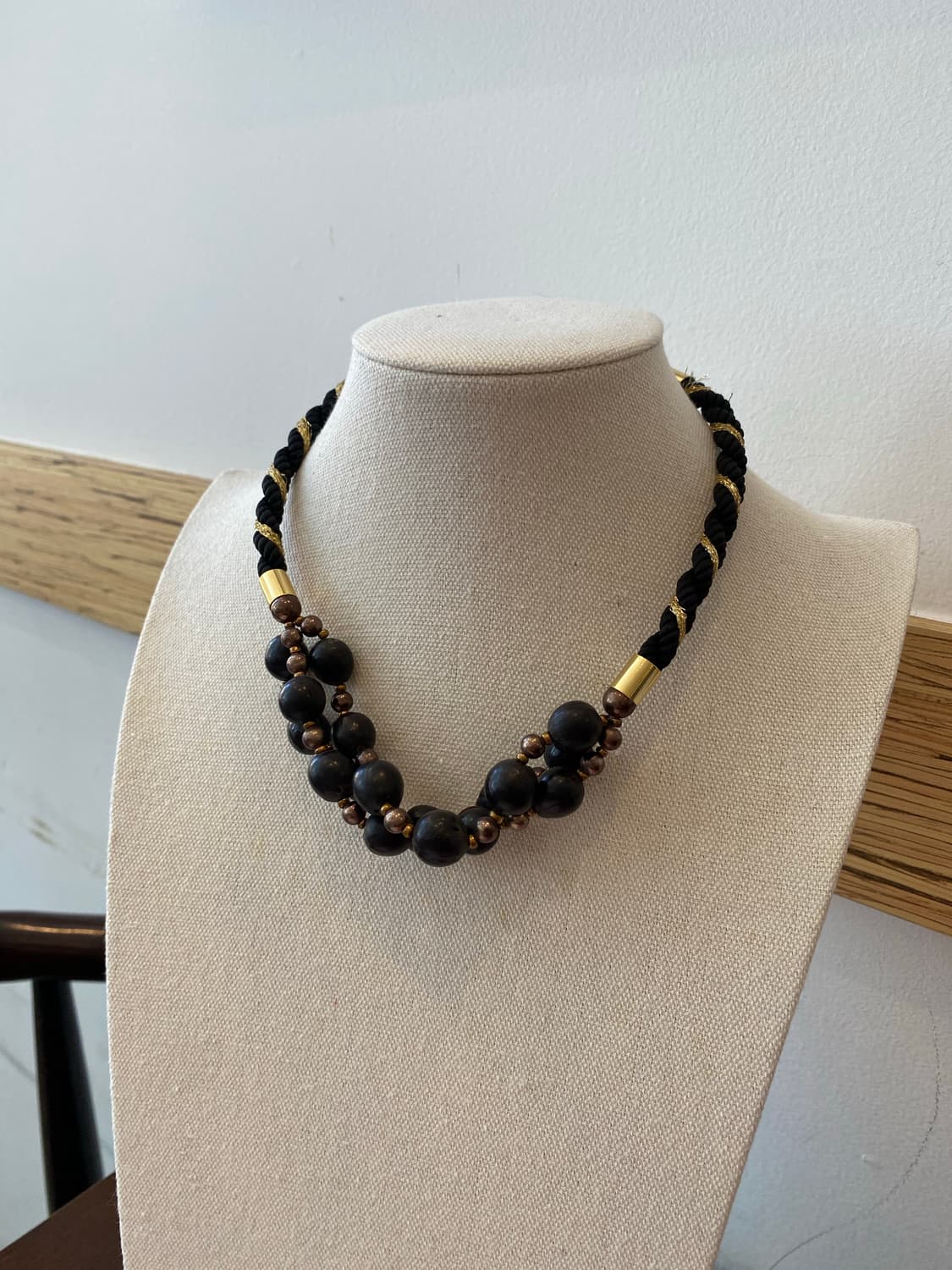 빈티지 블랙 씨드 비즈 볼드 목걸이 상품이미지3