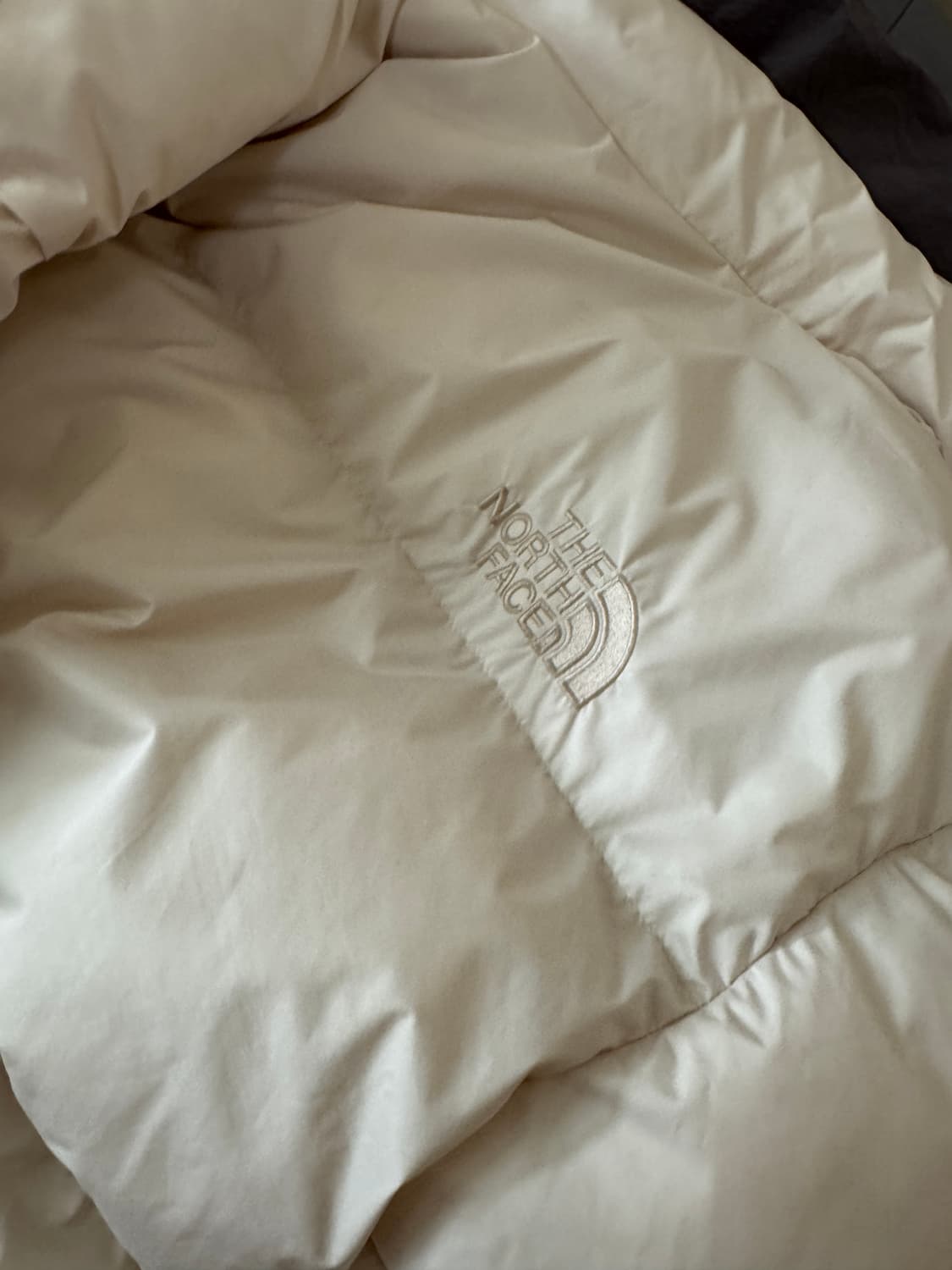 노스페이스 화이트 라벨 리버튼 온 볼 자켓 크림 상품이미지5