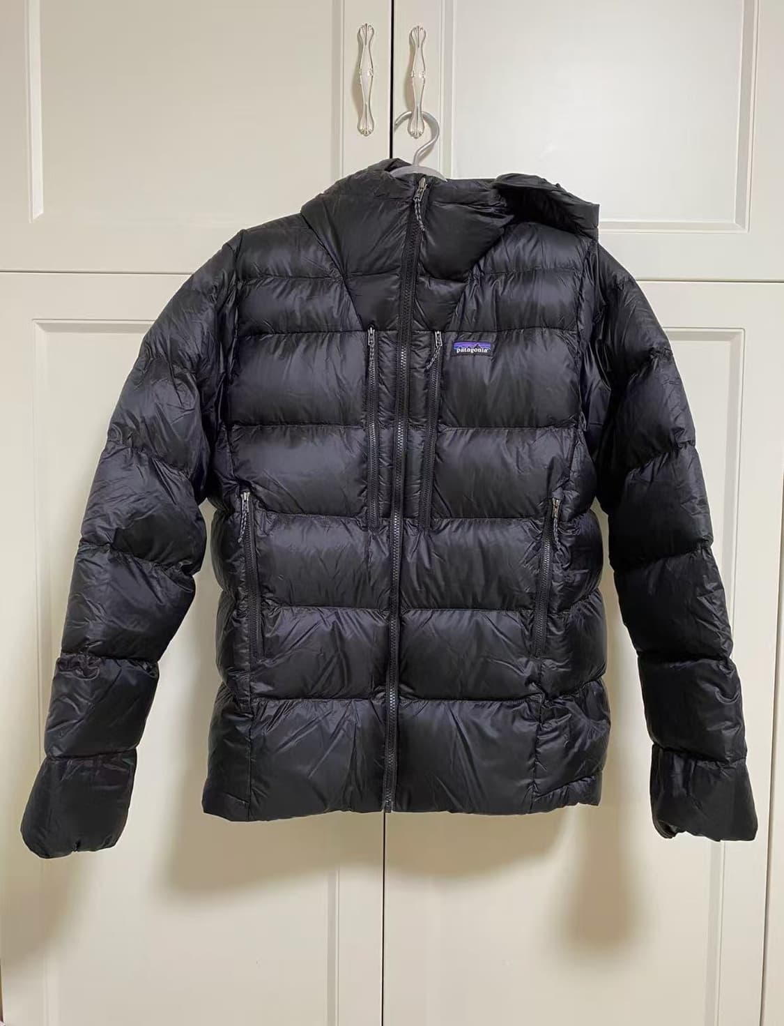 파타고니아 피츠 로이 다운 후디 블랙 M 상품이미지1