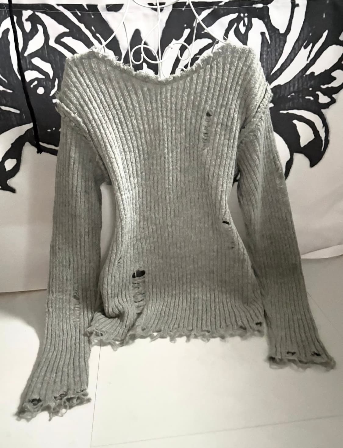 그런지 y2k 데미지 니트 상품이미지3