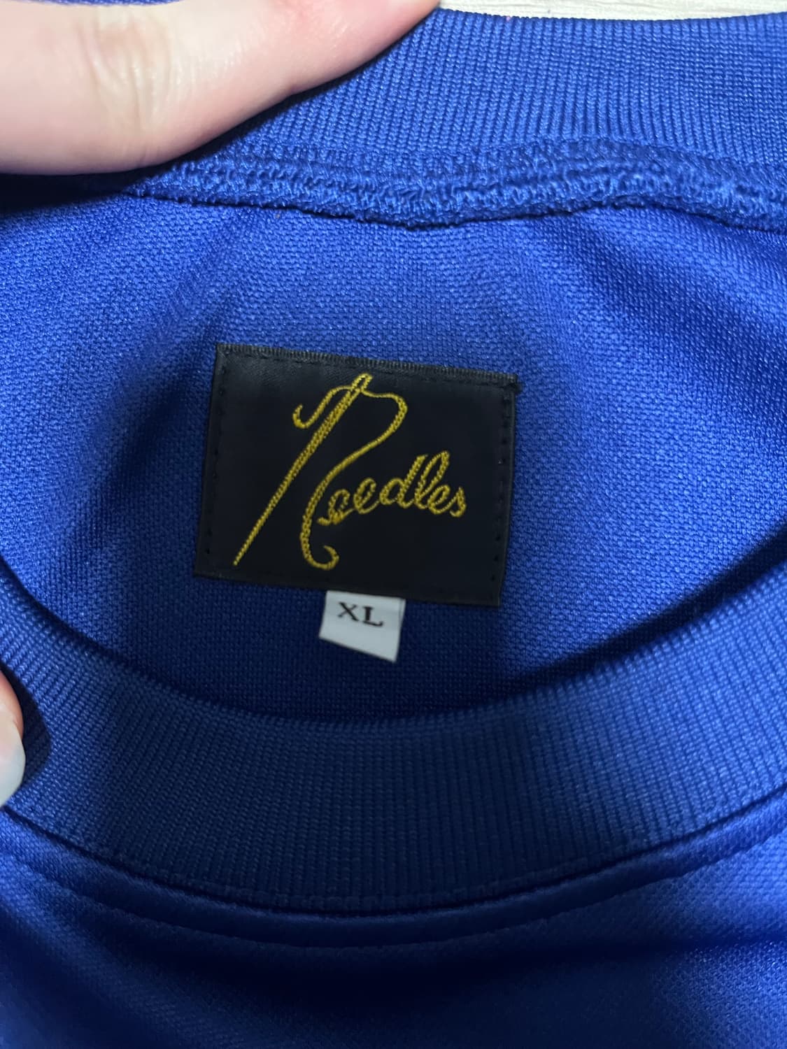 니들스 맨투맨 XL 로얄블루 상품이미지2