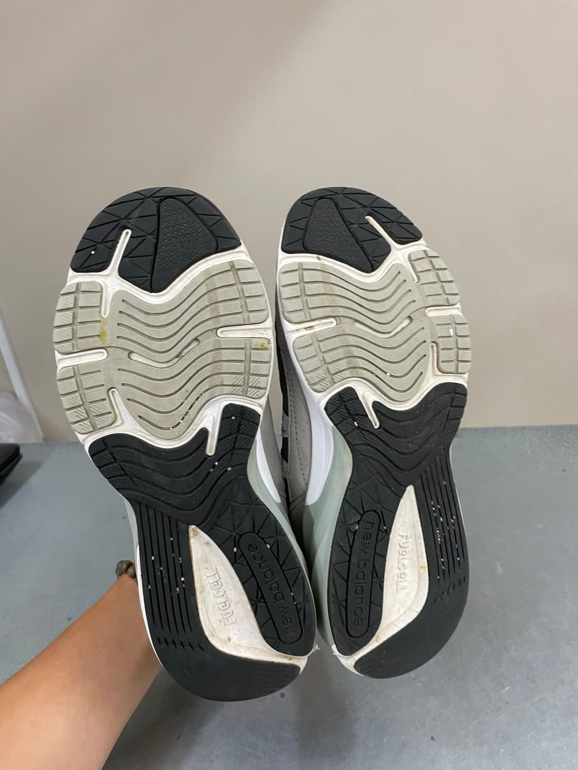 뉴발란스 990v6 메이드 인 USA 그레이 245 상품이미지6